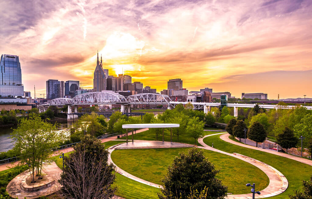 How to Plan an Exciting Girls Trip to Nashville This Summer