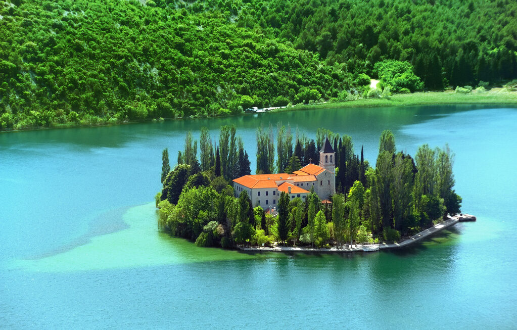 5 Unique Ways to Experience the Adriatic Gem of Croatia