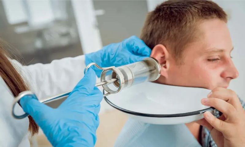 Choosing the Right Ear Cleaning Doctor for Your Needs