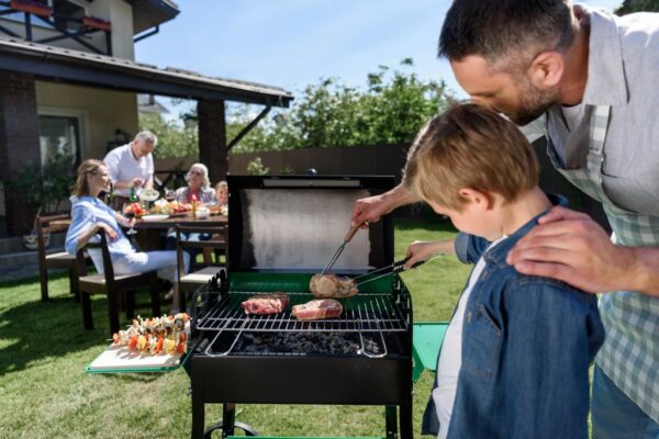 How to Host the Best Backyard Family BBQ This Summer