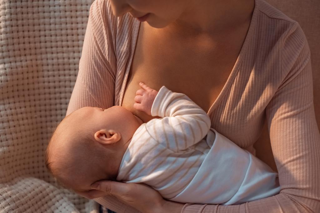 breastfeeding 