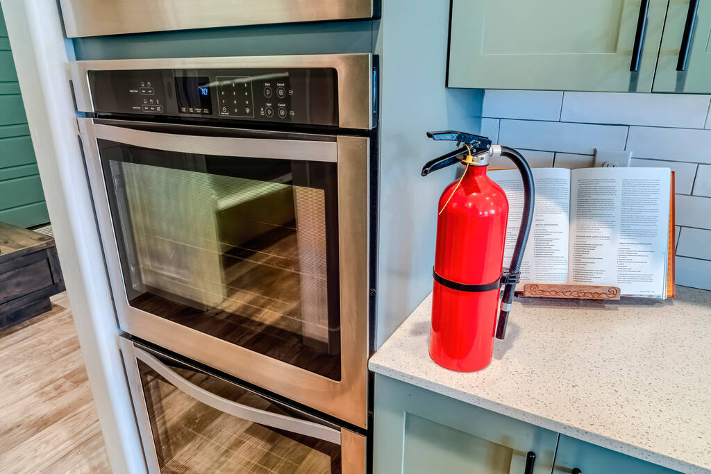 fire extinguisher for Home Security